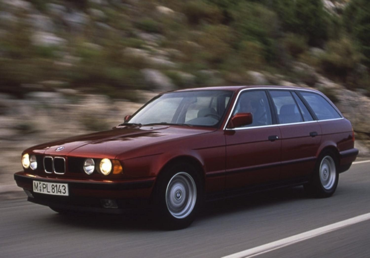 Die wahre Geschichte über die 11 unbenutzten E34 5er-BMWs