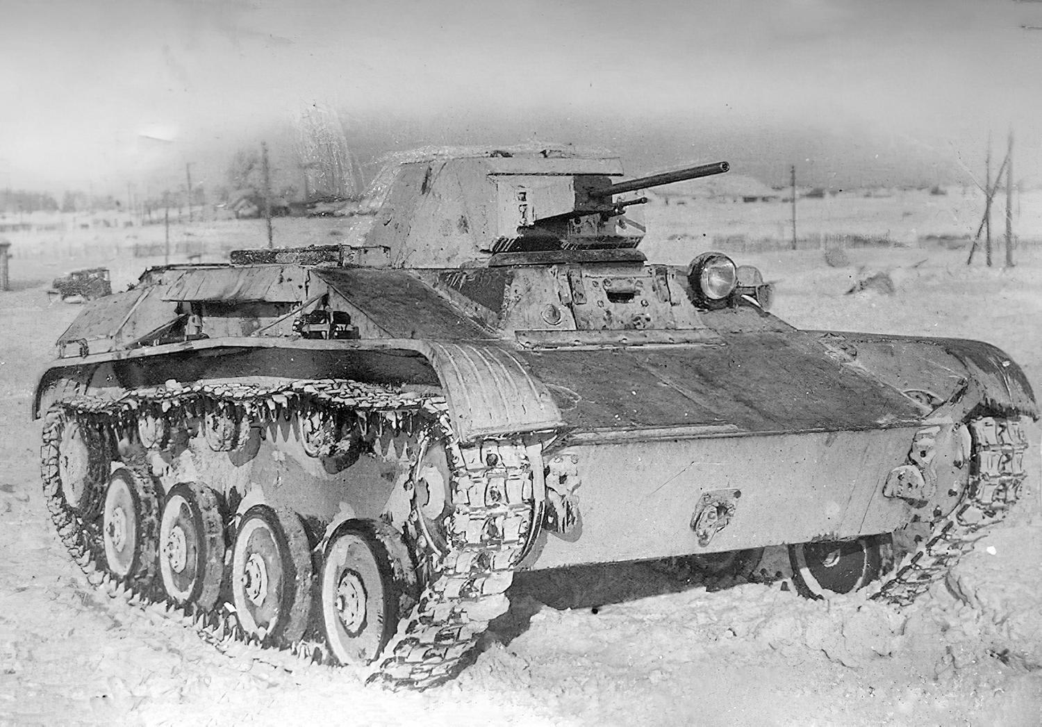 Танк малютка. Т-60 танк. Т-60 танк 1941. Т-60 танк СССР. Танк Малютка т-60.