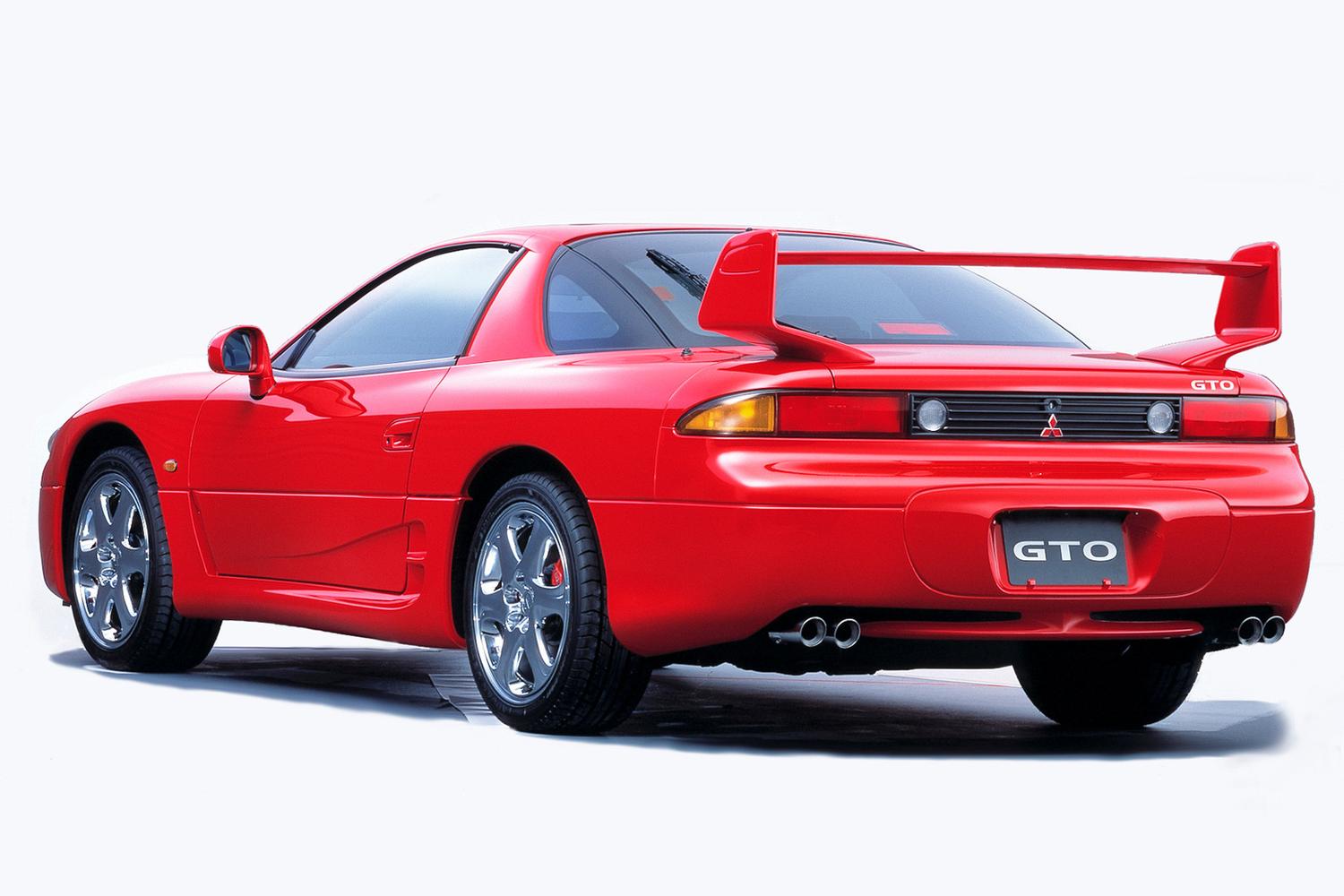 ��������� 3000 GT ������������ ��������