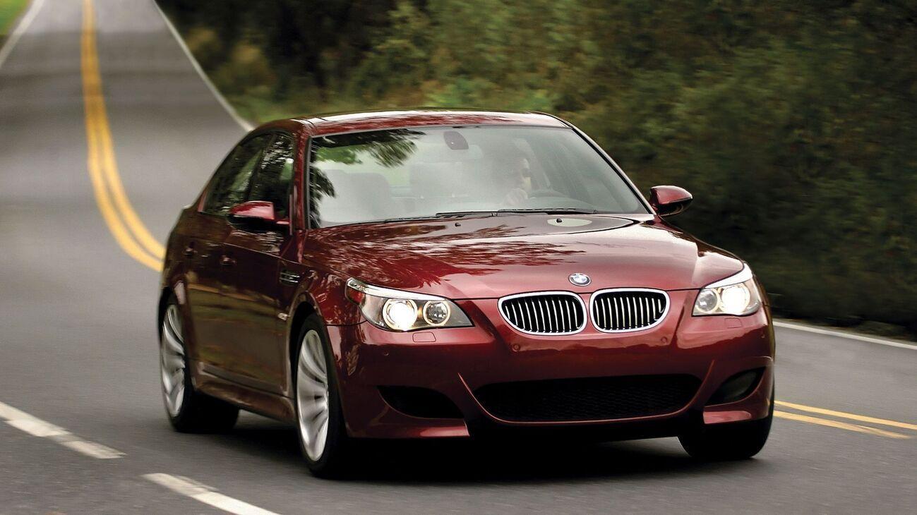 BMW E60 M5 Характически