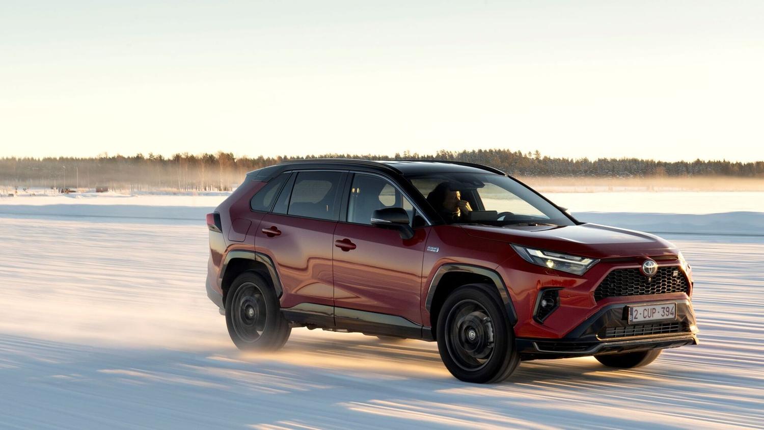 Лучшие из лучших: 8 надёжных и экономичных моделей Toyota - Quto.ru