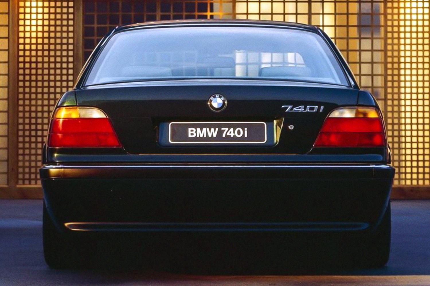 Его величество «Бумер»: 5 фактов про культовый BMW 7 Series E38 - Quto.ru