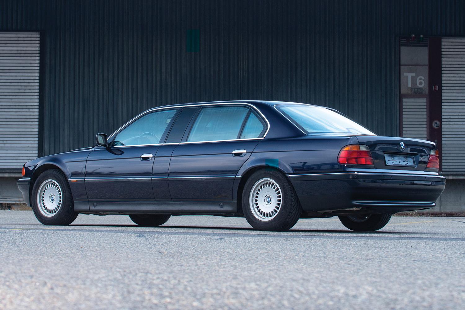 BMW 7 �� ������