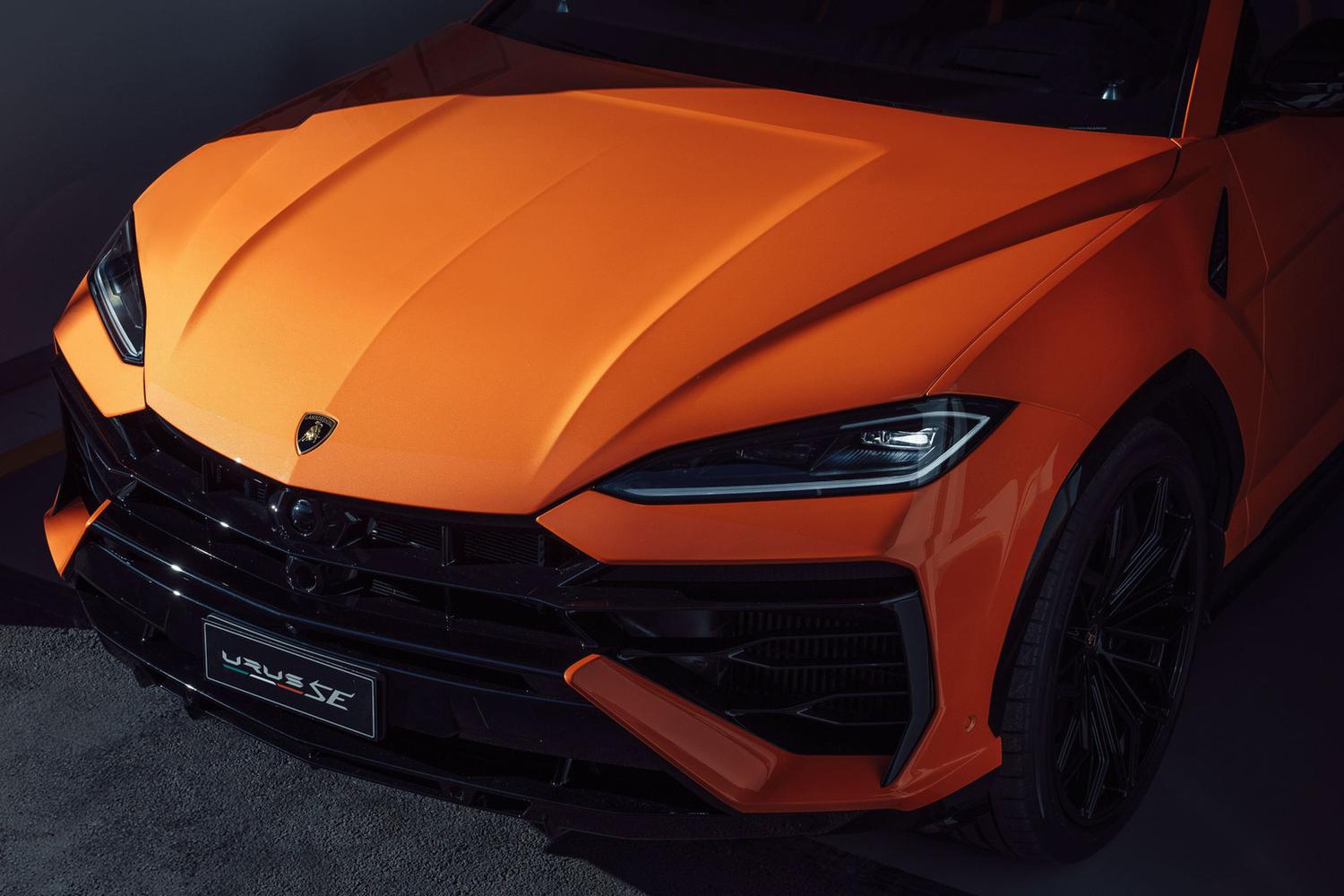 Король суперкроссоверов: всё, что нужно знать про новый Lamborghini Urus SE  - Quto.ru