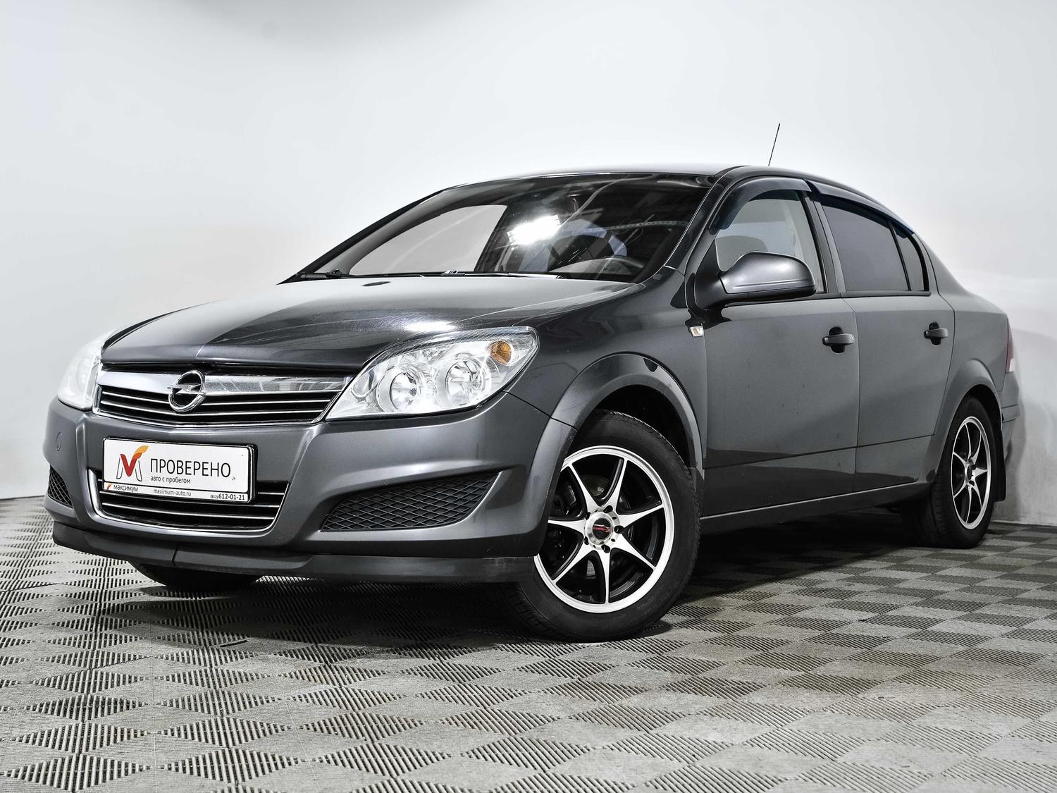 Купить Opel Astra - цены от 299 900 ₽ в Санкт-Петербурге - Quto.ru