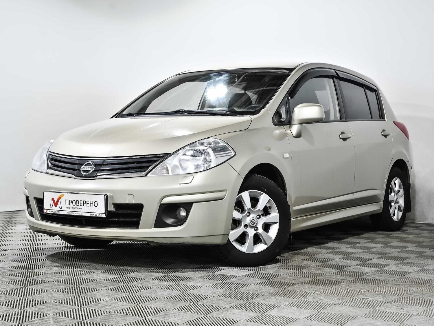 Купить Nissan Tiida - цены от 539 000 ₽ в Санкт-Петербурге - Quto.ru