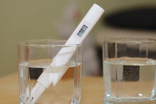 3 простейших способа очистки свечей зажигания подручными средствами