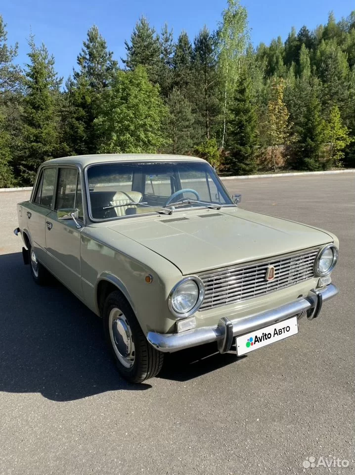 Ко дню рождения «Копейки»: какие ВАЗ-2101 сейчас доступны россиянам