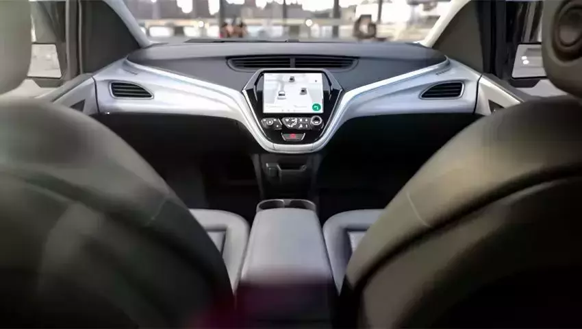 GM и Ford просят разрешения на выпуск машин без педали тормоза и руля