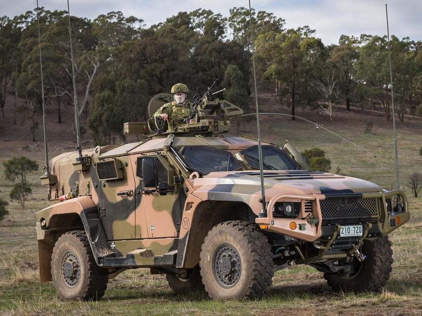 На них можно положиться: 8 самых крутых военных автомобилей современной армии