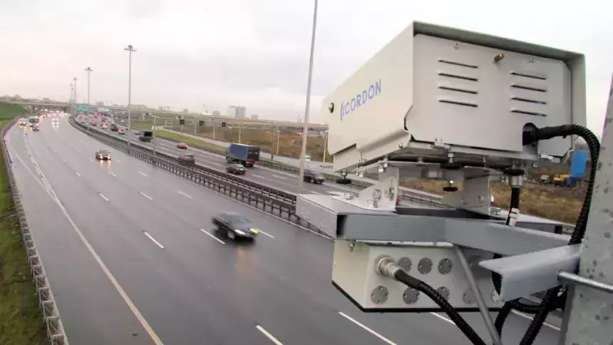 Сотни новых камер начнут штрафовать водителей в России