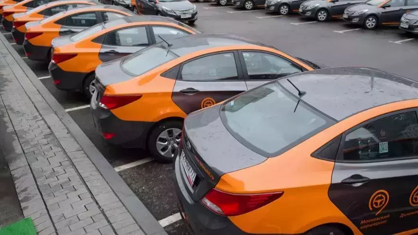 Собянин приступил к спасению операторов каршеринга