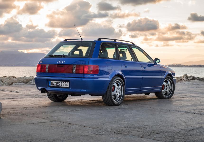 Audi RS2