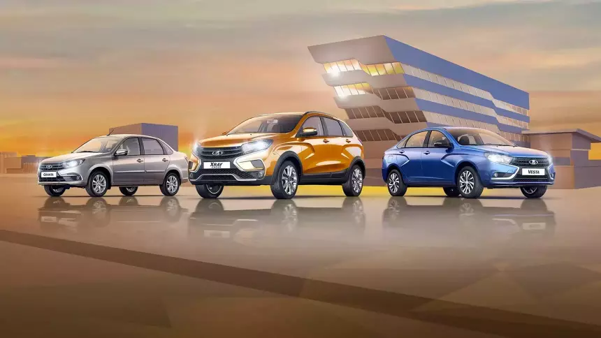 В России посчитали все автомобили Lada