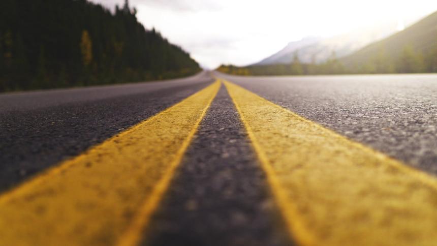 Инновационный асфальт сократит тормозной путь: изобретение российских учёных