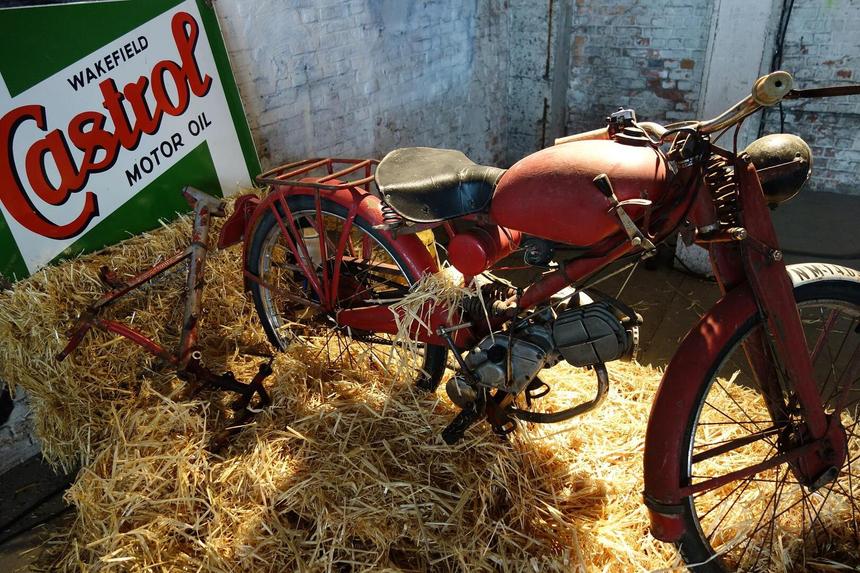 Компания Castrol тихо ушла из России (приходится переходить на «Лукойл»)