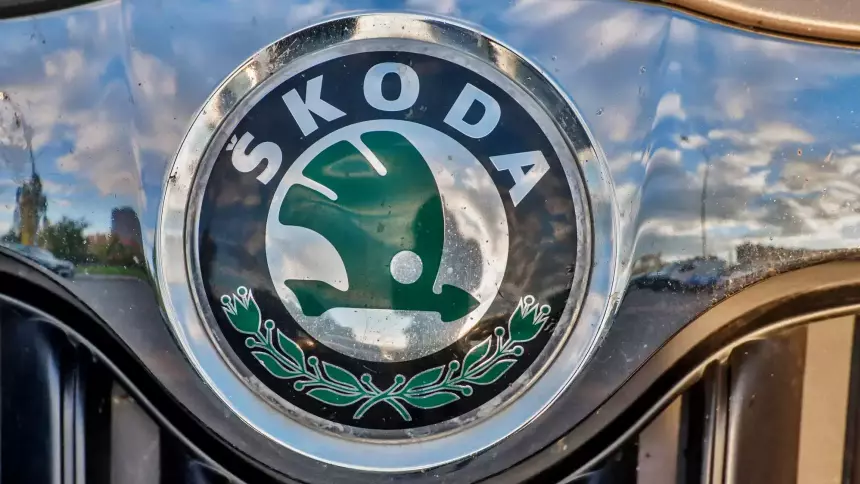 Skoda возобновляет сборку машин на Украине (но не в России)