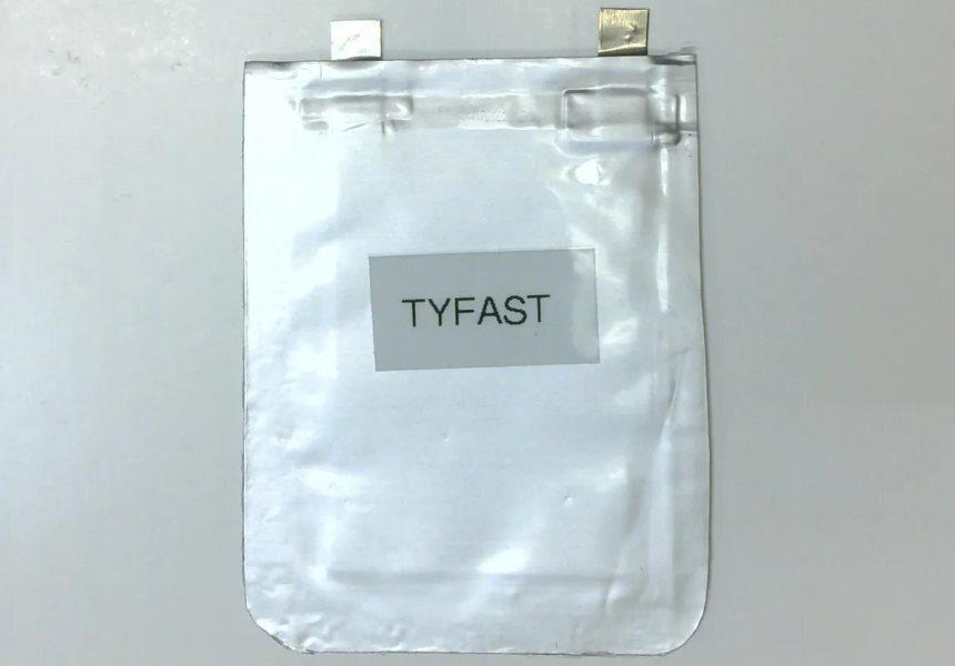 Найден ключ к безумно быстрой зарядке аккумуляторов