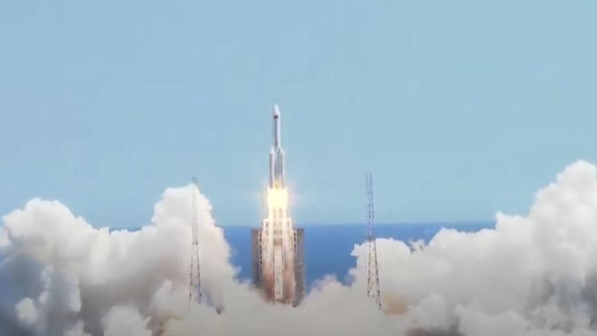 Громадная китайская ракета может упасть на Дагестан