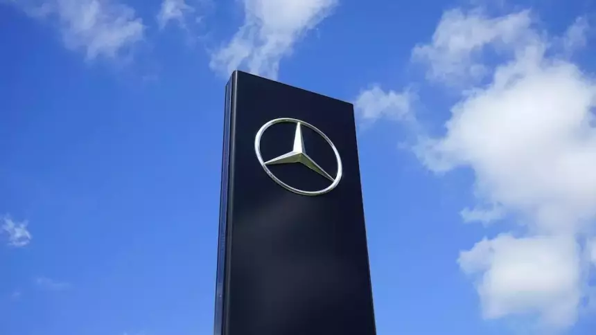 Mercedes продаёт свой завод в Подмосковье