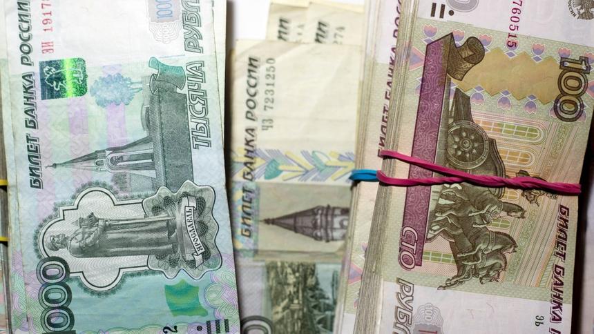 Среднемесячная стоимость владения машиной в России почти сравнялась с МРОТ