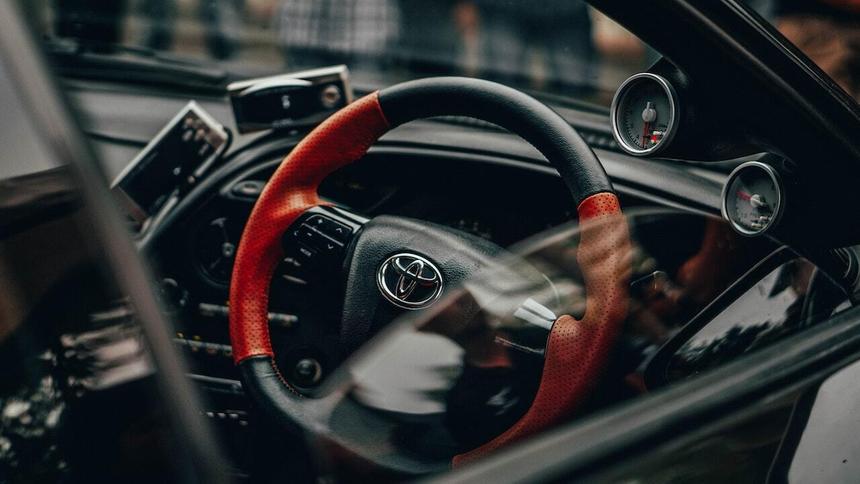 Американцы не могут запомнить, как пишутся названия автобрендов