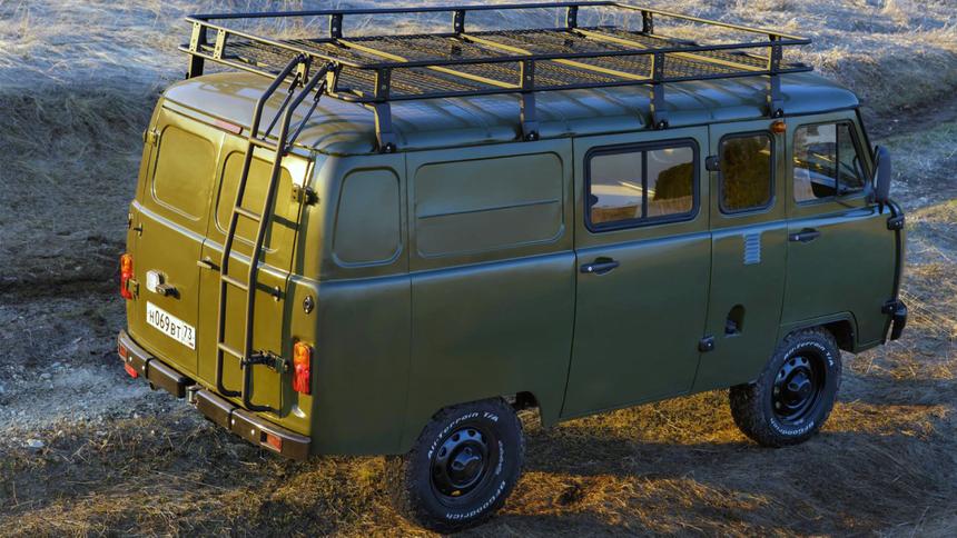 Почему госучреждениям нужно получать спецразрешения на покупку «Буханок»