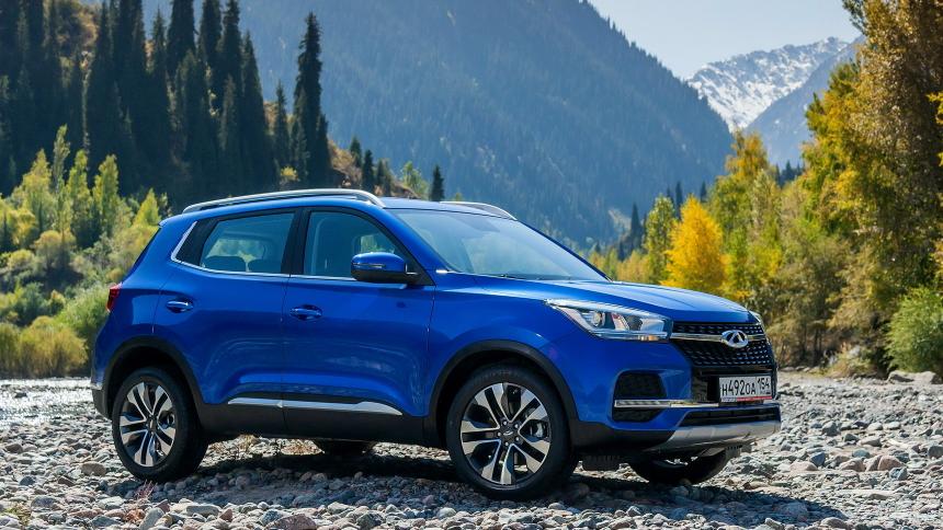 В России подешевели кроссоверы Chery и Geely