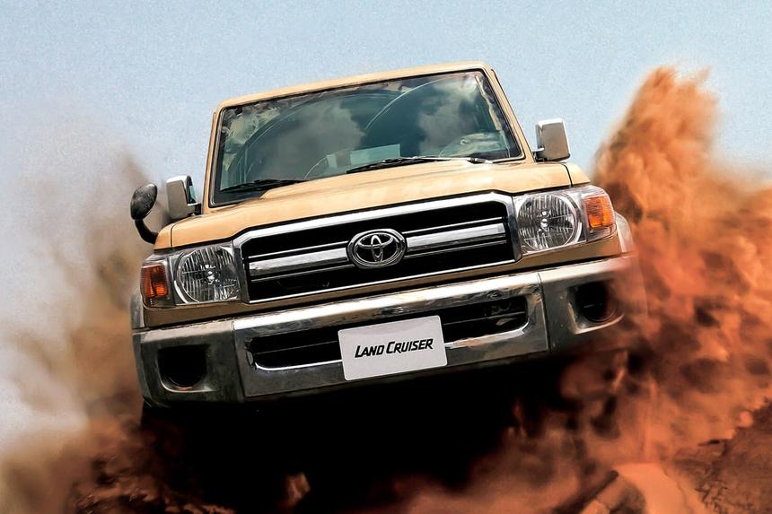 Батя-«крузак»: пять фактов о легендарном «суперуазике» Toyota Land Cruiser 70