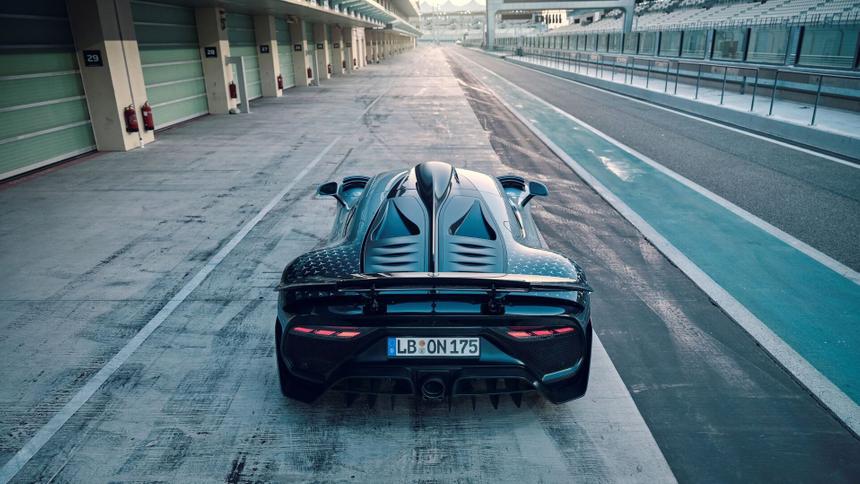 Покорители Нюрбургринга: 8 самых быстрых серийных автомобилей