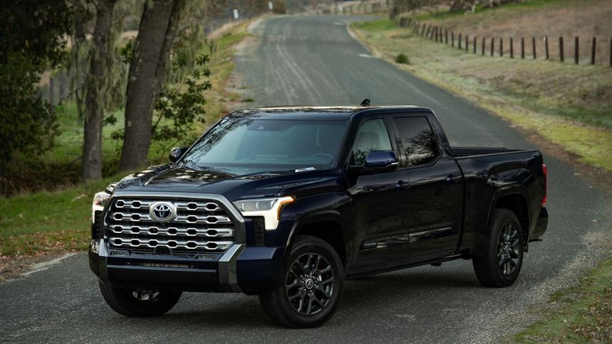 10 мощнейших внедорожников Toyota за всю историю бренда