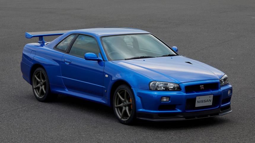 10 лучших классических автомобилей современности