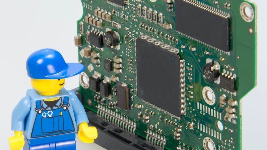 Главный производитель чипов объявил о завершении дефицита