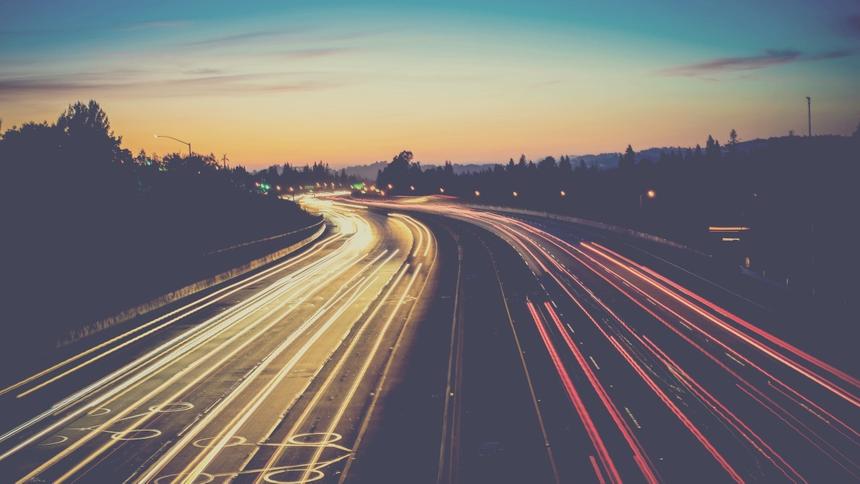 Электрокары спасают немецкие автобаны от ограничения скорости