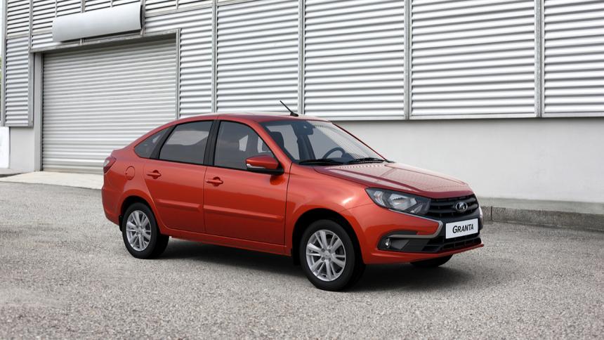 У российских дилеров появились недорогие Lada Granta