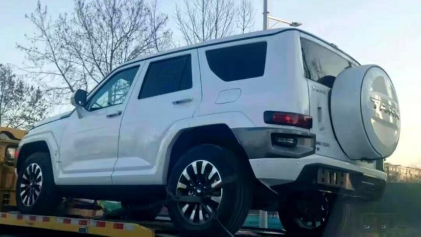 Китайский Tank раскрыл сроки премьеры нового внедорожника