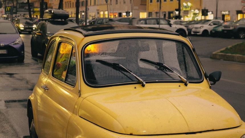 Правительство Италии назвало план ЕС по отказу от ДВС «подарком» Китаю