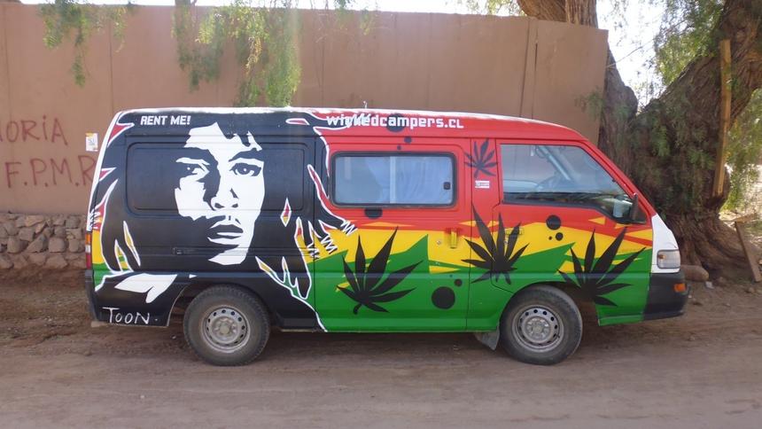 Один сотрудник ГИБДД поймал другого на наркотиках