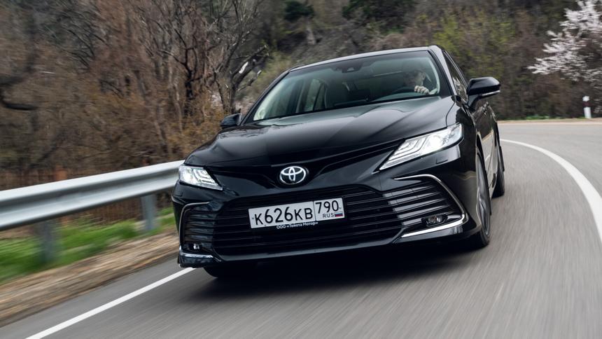 Названы самые востребованные 3-летние автомобили от 2 000 000 рублей