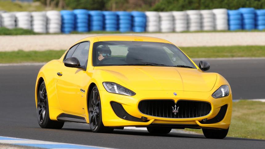 9 неудачных спортивных автомобилей