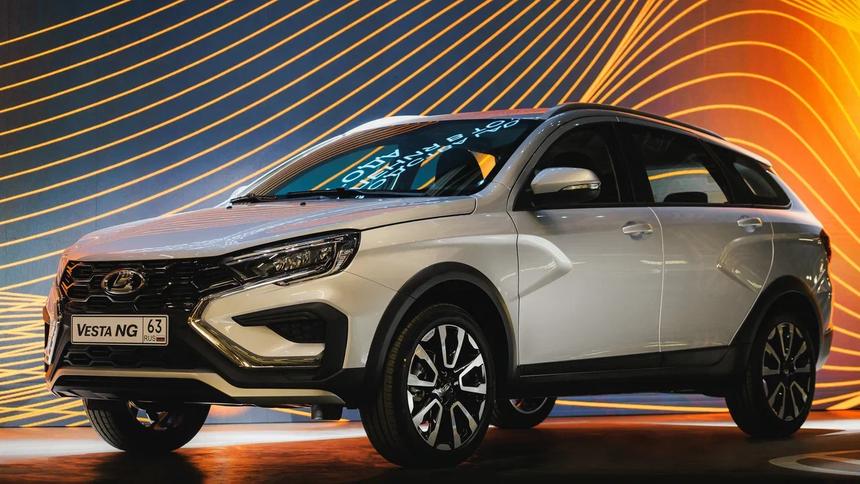 В Тольятти стартовал выпуск новых Lada Vesta