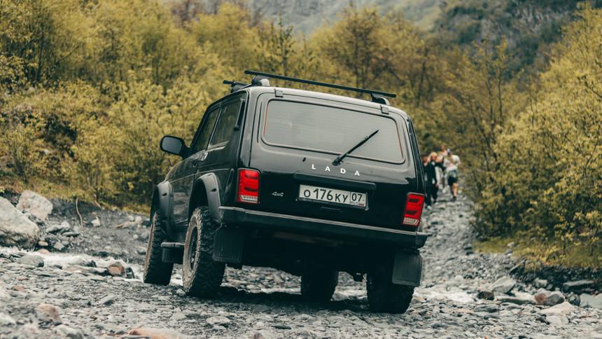 Страховщики назвали самые популярные марки машин в России