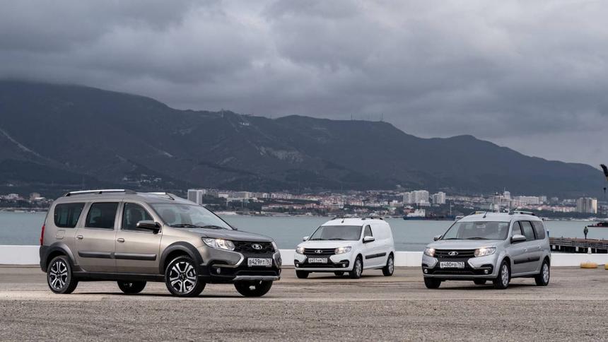 Средняя цена автомобиля на «вторичке» приблизилась к 1 млн рублей