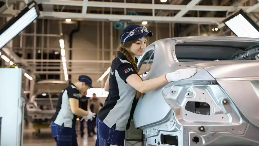 Мантуров подтвердил возможность партнёрства с Китаем по заводу Mercedes