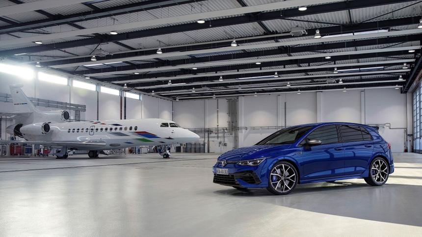 Автомобили мечты с плакатов над кроватями