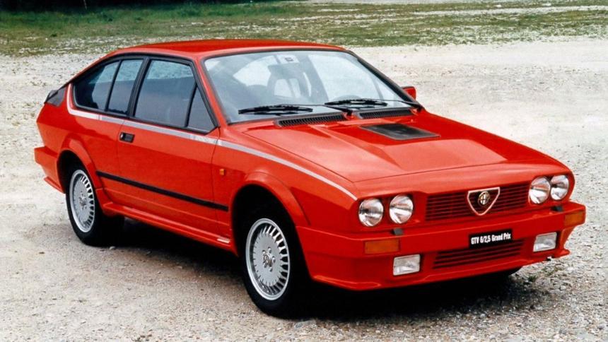 8 лучших автомобилей в рейтинге Джереми Кларксона