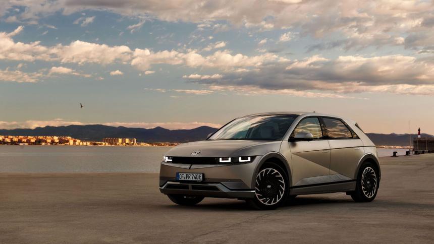 Рейтинг лучших электрических внедорожников