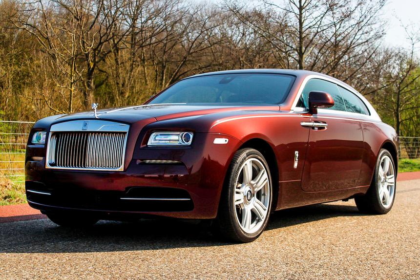 Не для тещи и рассады: суперуниверсалы Rolls-Royce и Bentley