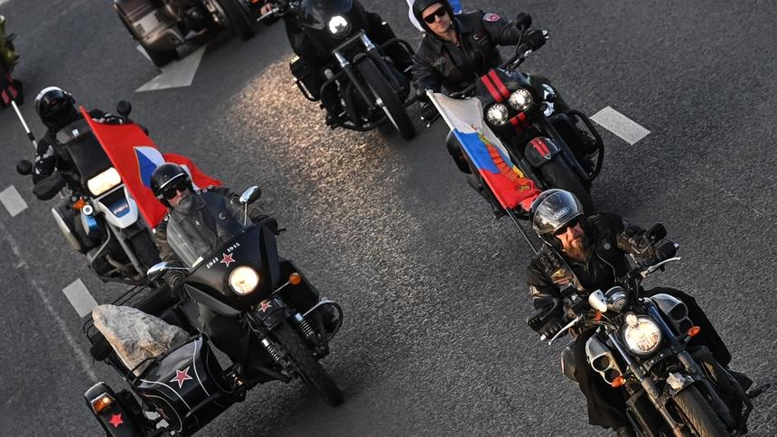 Байкеры проведут парад на Садовом