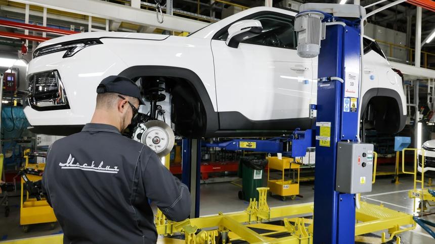 Работников автопрома попросили не брать в армию